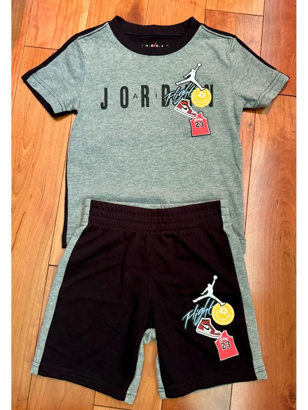 Jordan Boys' 2-Piece T-Shirt and Shorts Set, Size XS (3-4 Years), Grey and Black